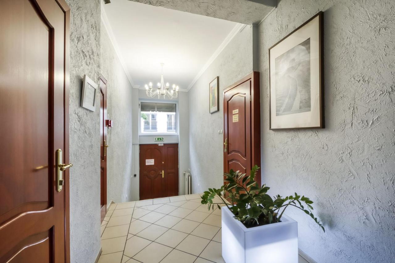 Hostel Krokodyl-Stara Praga Varšava Exteriér fotografie